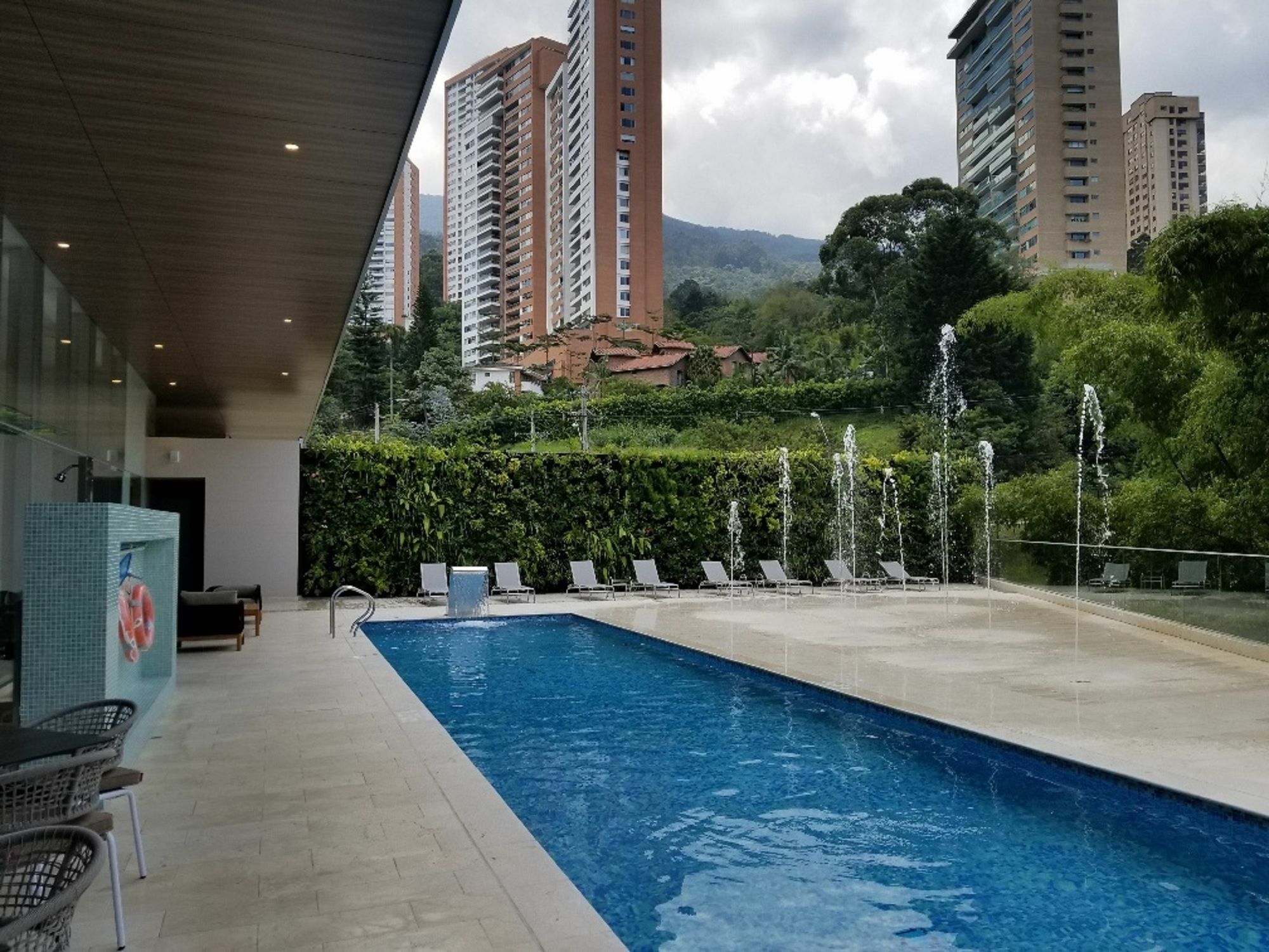Estelar La Torre Suites Medellín Exterior foto